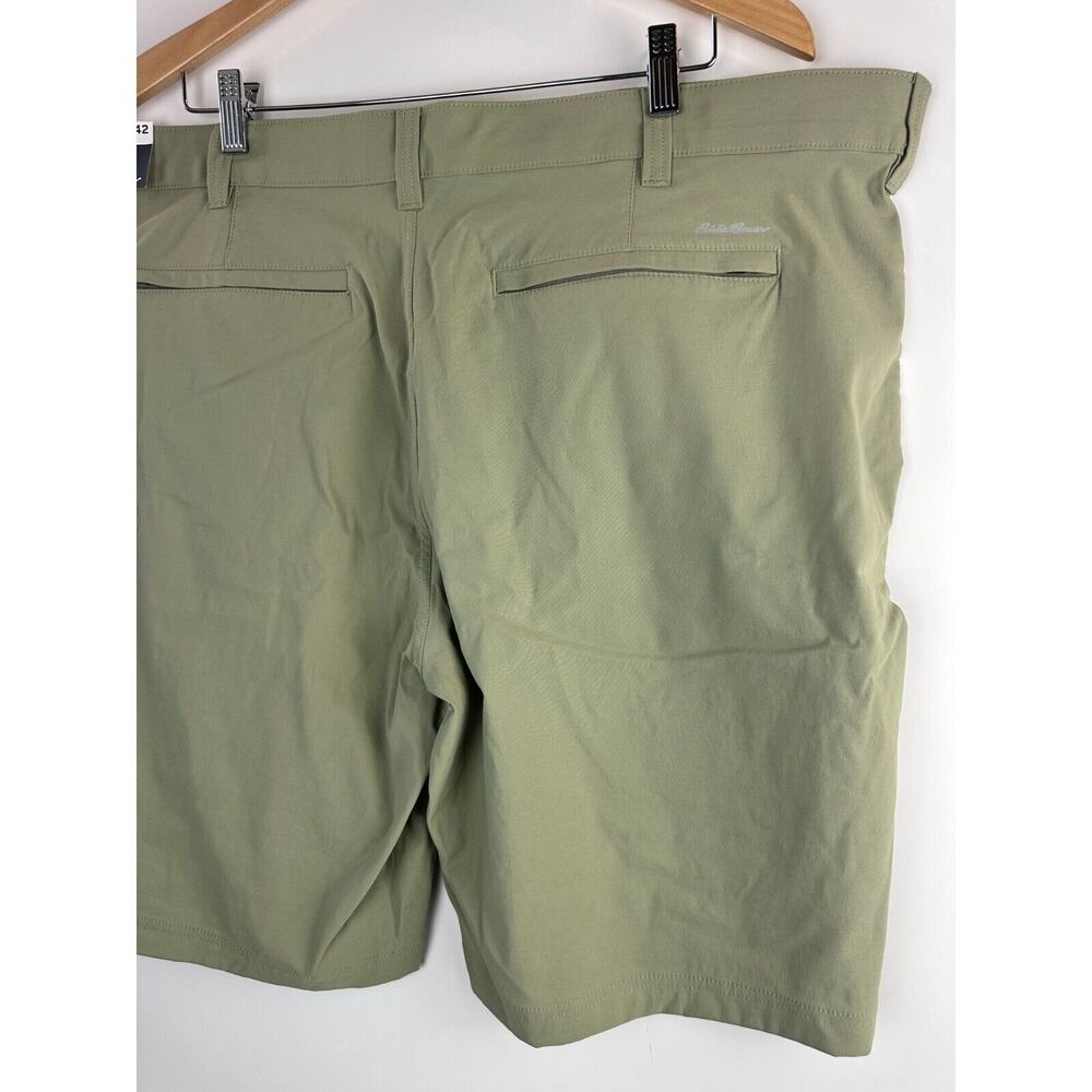 NWT Eddie Bauer Horizon Guide 10" Chino Shorts Stretch Eucalyptus Green Men's 42 - Picture 5 of 11